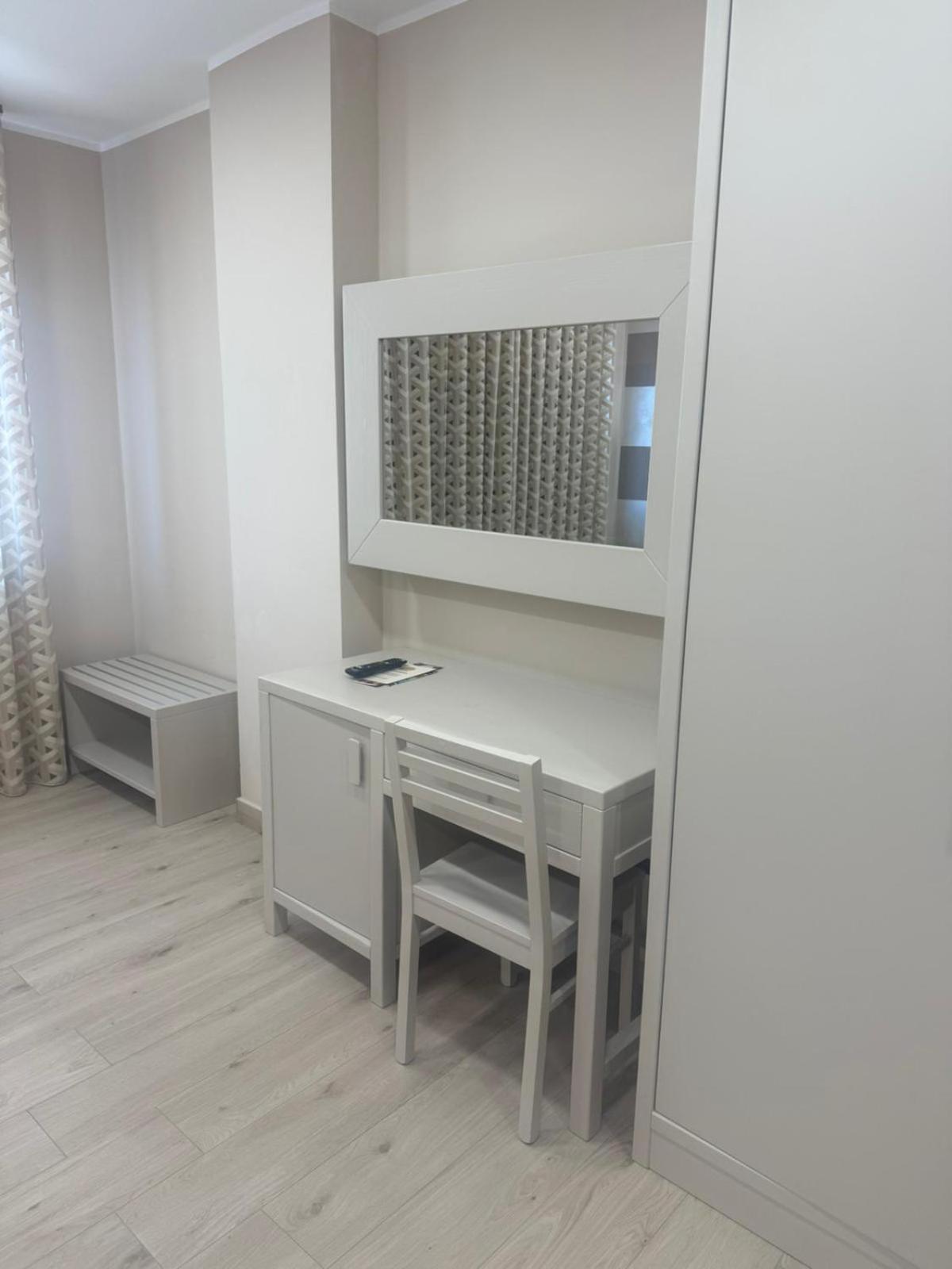 Hotel Palace Gioia Tauro Kültér fotó