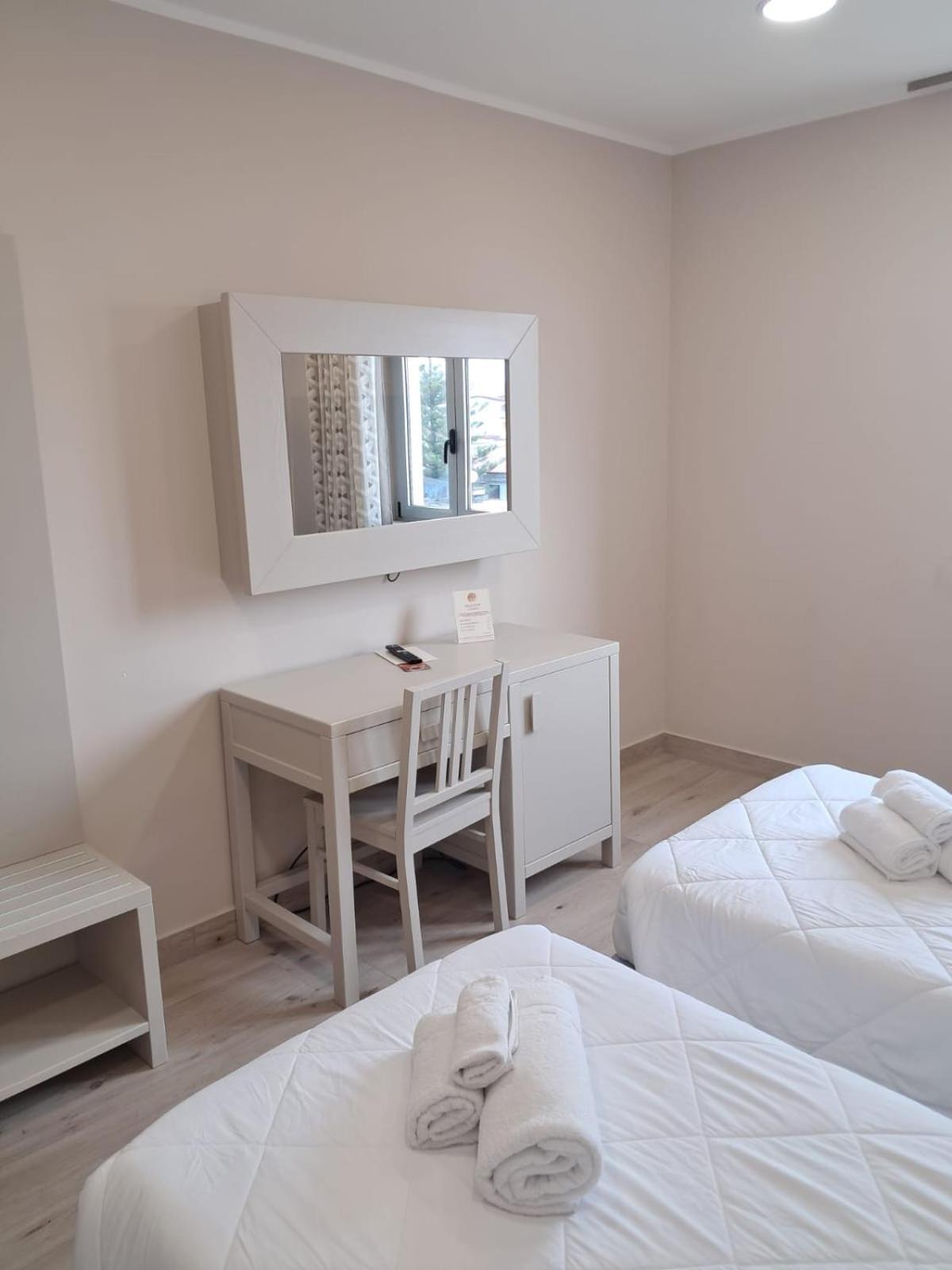 Hotel Palace Gioia Tauro Kültér fotó