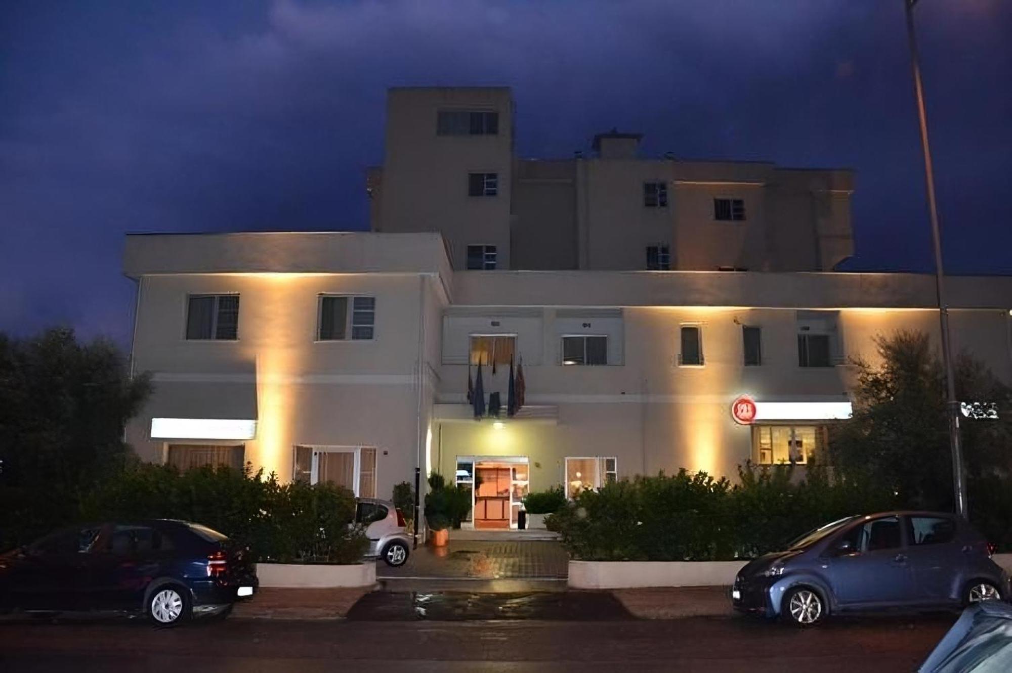 Hotel Palace Gioia Tauro Kültér fotó